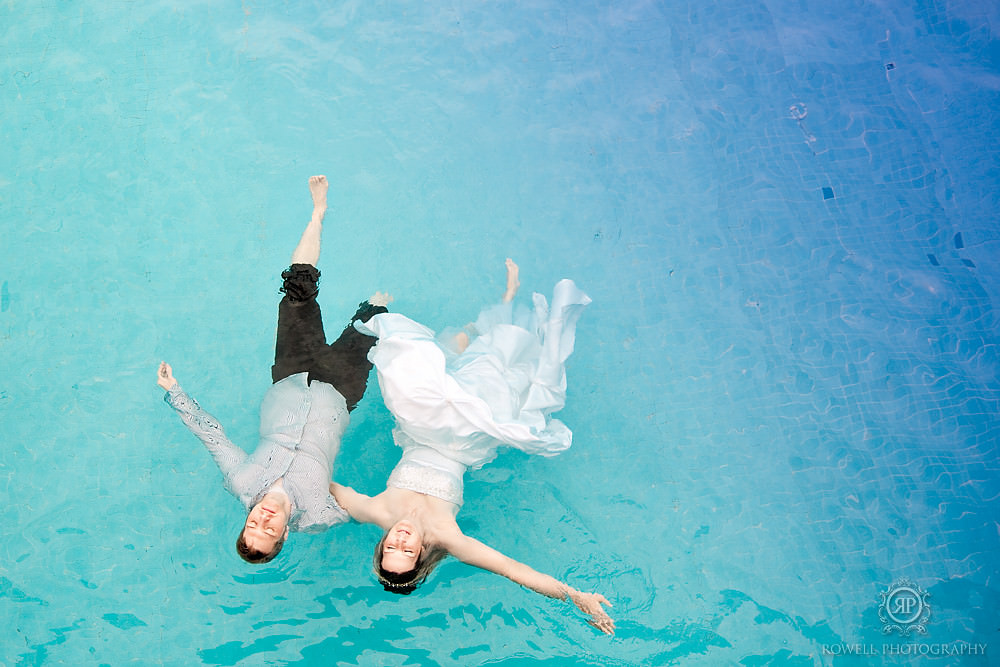 Mexico photographer captures bride and groom at grand Bahia Tulum resort in Mexico