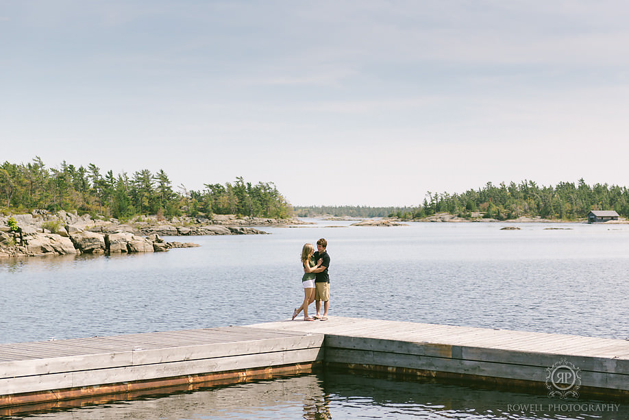 Muskoka lake engagement session