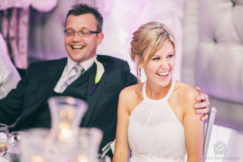 candid moment at muskoka wedding reception