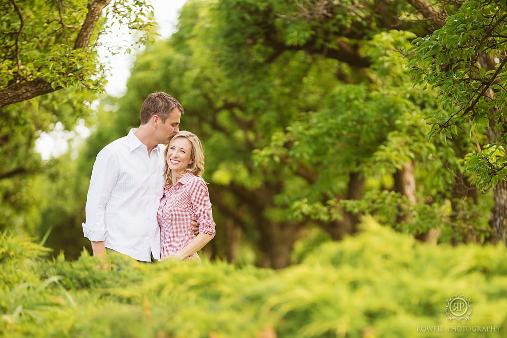 niagara on the lake pre-wedding engagement photo session