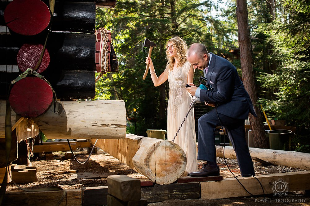 funny wedding photos at algonquin park