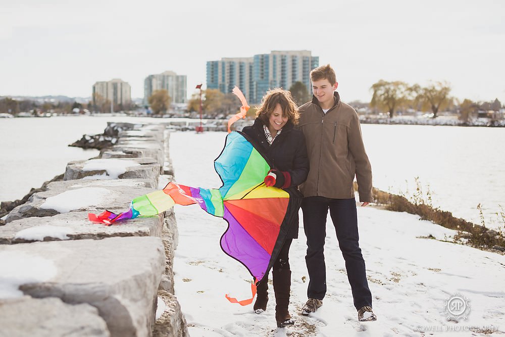 cute kit themed pre-wedding engagement session