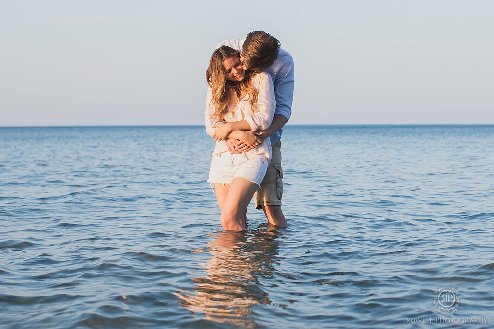 pre-wedding-engagement-beach-water-photos-03