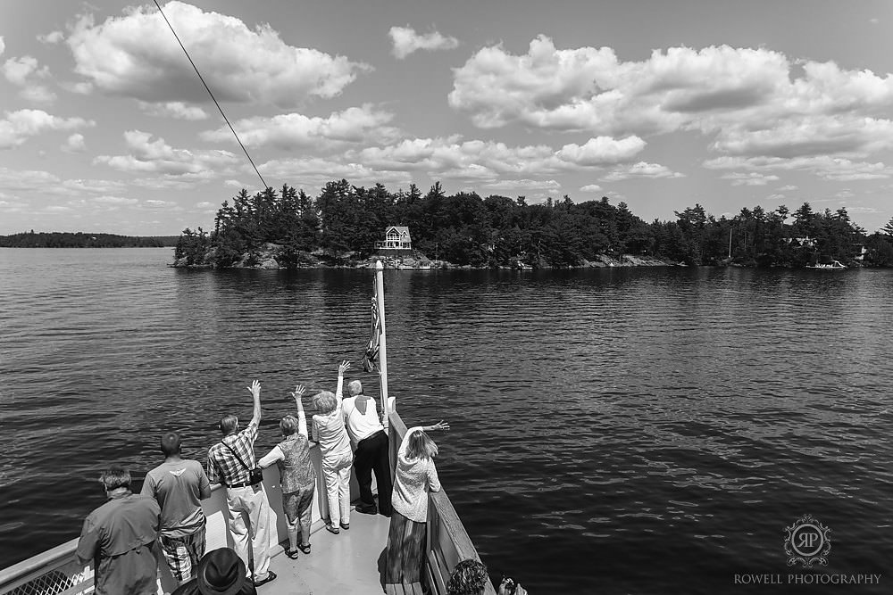 candid family photo moments in muskoka