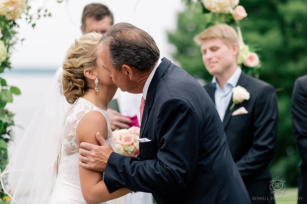 emtional wedding ceremony muskoka wedding