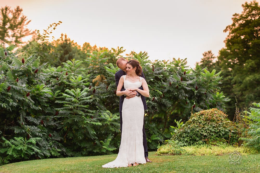 Sunset wedding photographing in Muskoka