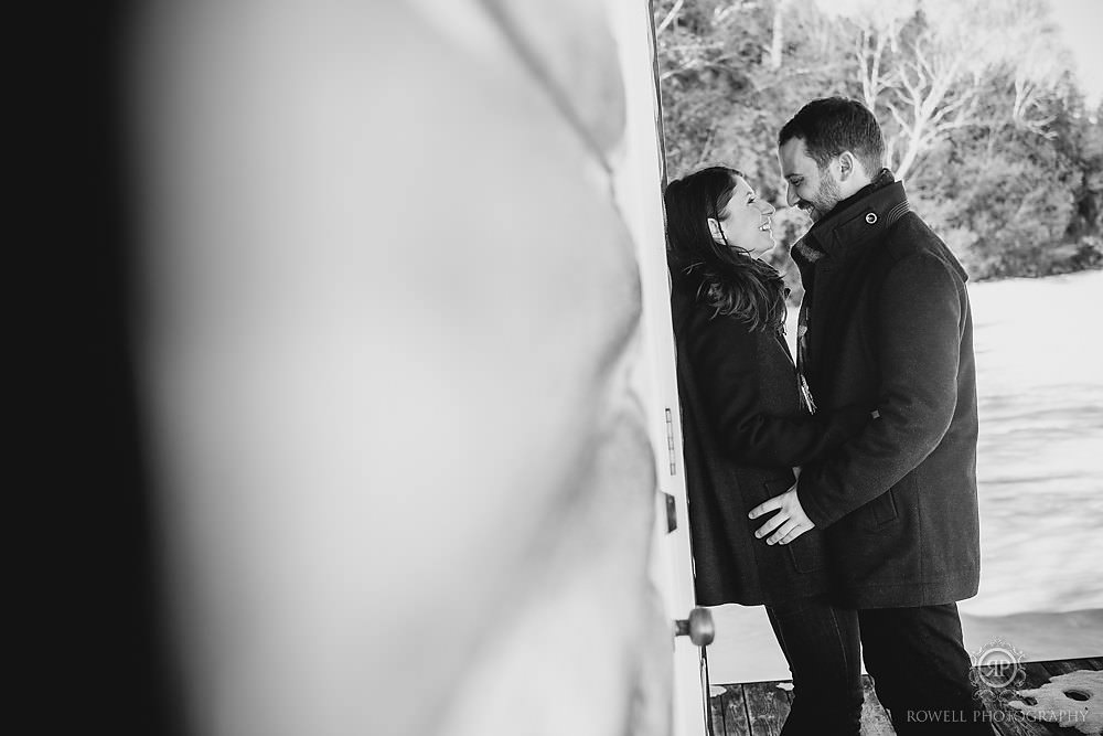 best winter engagement photos muskoka