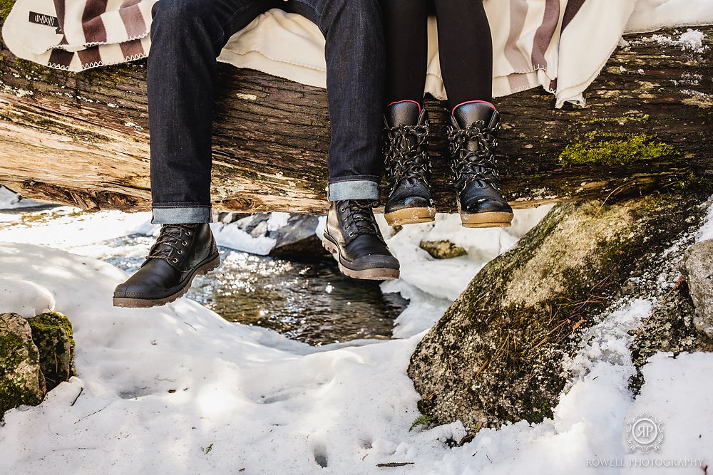 cute canadian engagement session