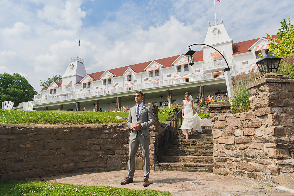 bride and groom first look windermere house canada