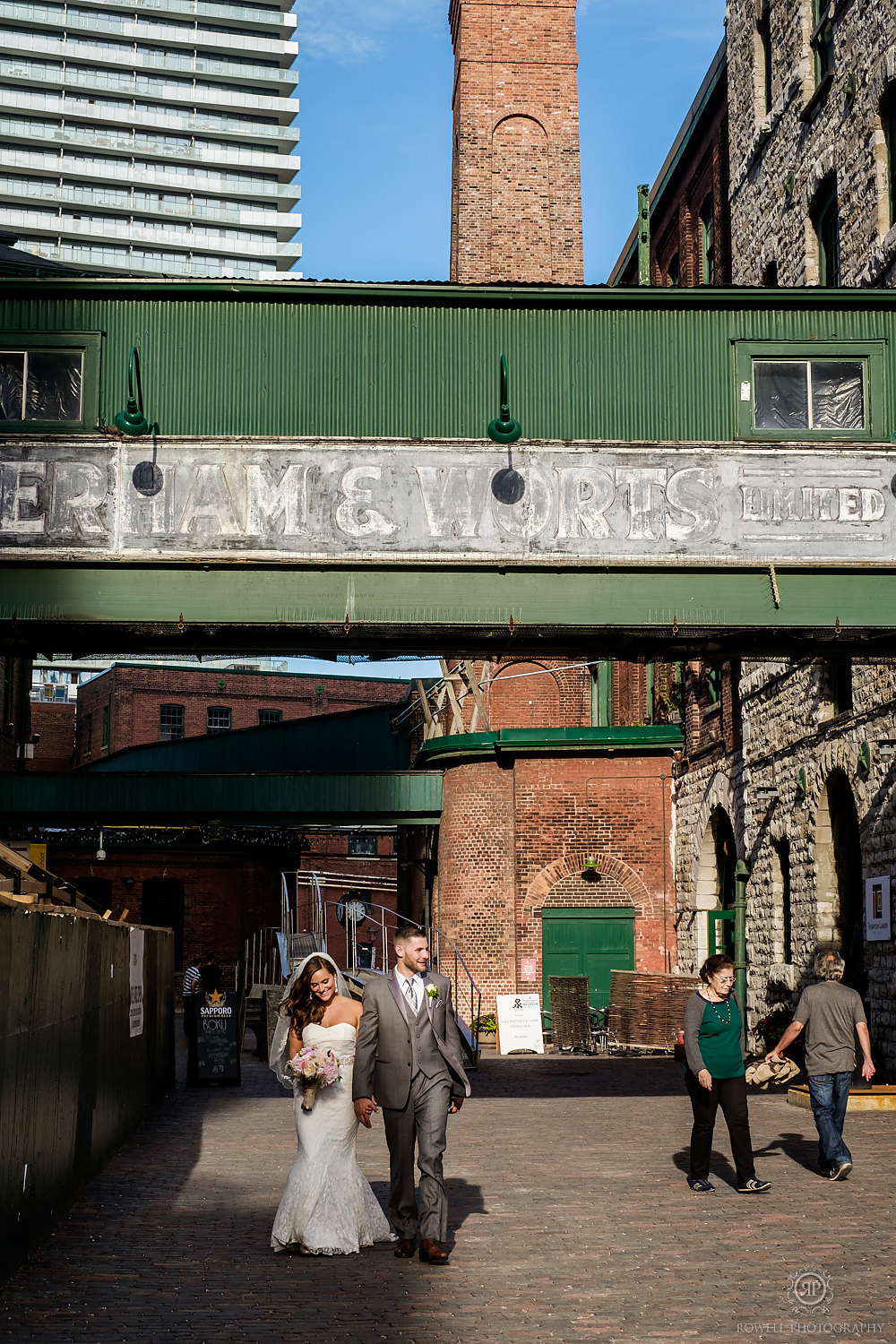 toronto distillery wedding phtoography