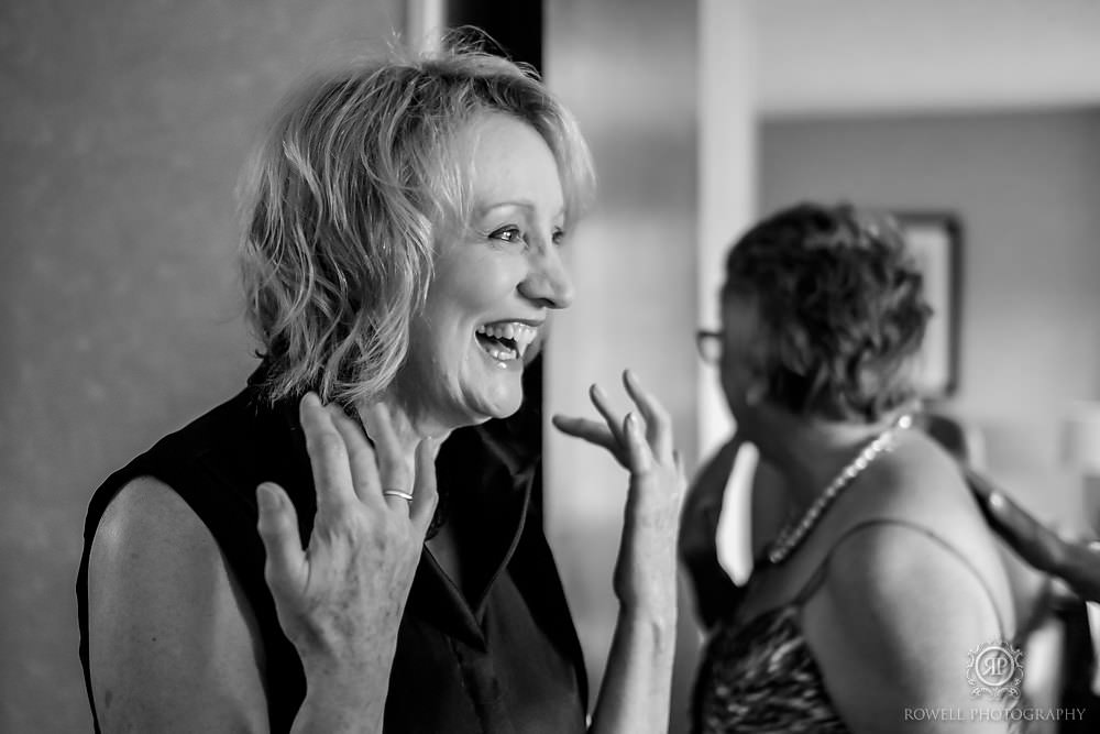 emotional mother of the bride at muskoka wedding