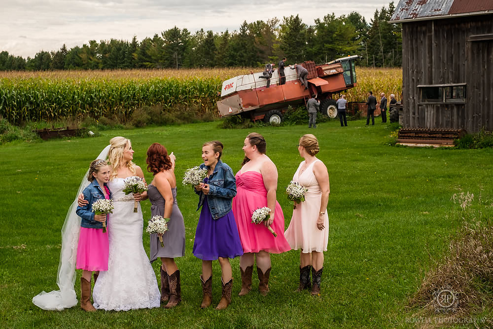 candid country wedding canada