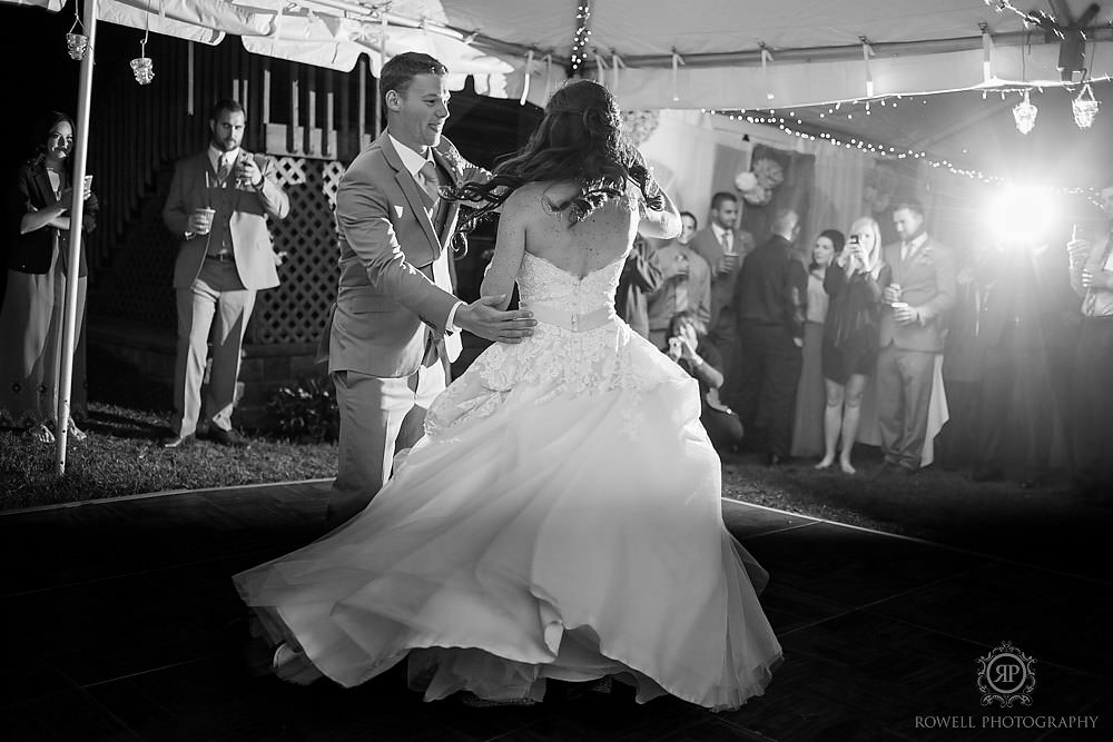 best black and white wedding dance photos